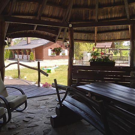 Domek Na Prerii Villa Ustrzyki Dolne Kültér fotó