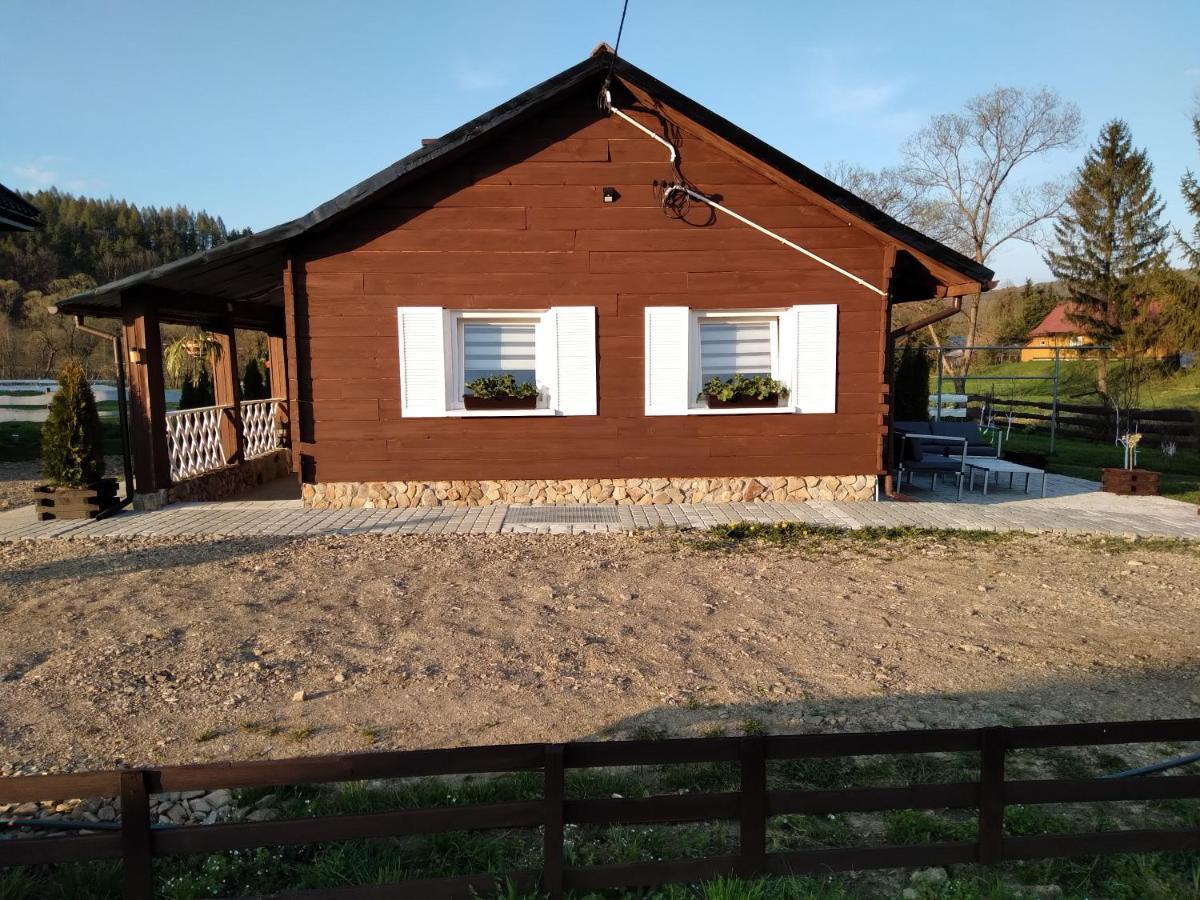 Domek Na Prerii Villa Ustrzyki Dolne Kültér fotó
